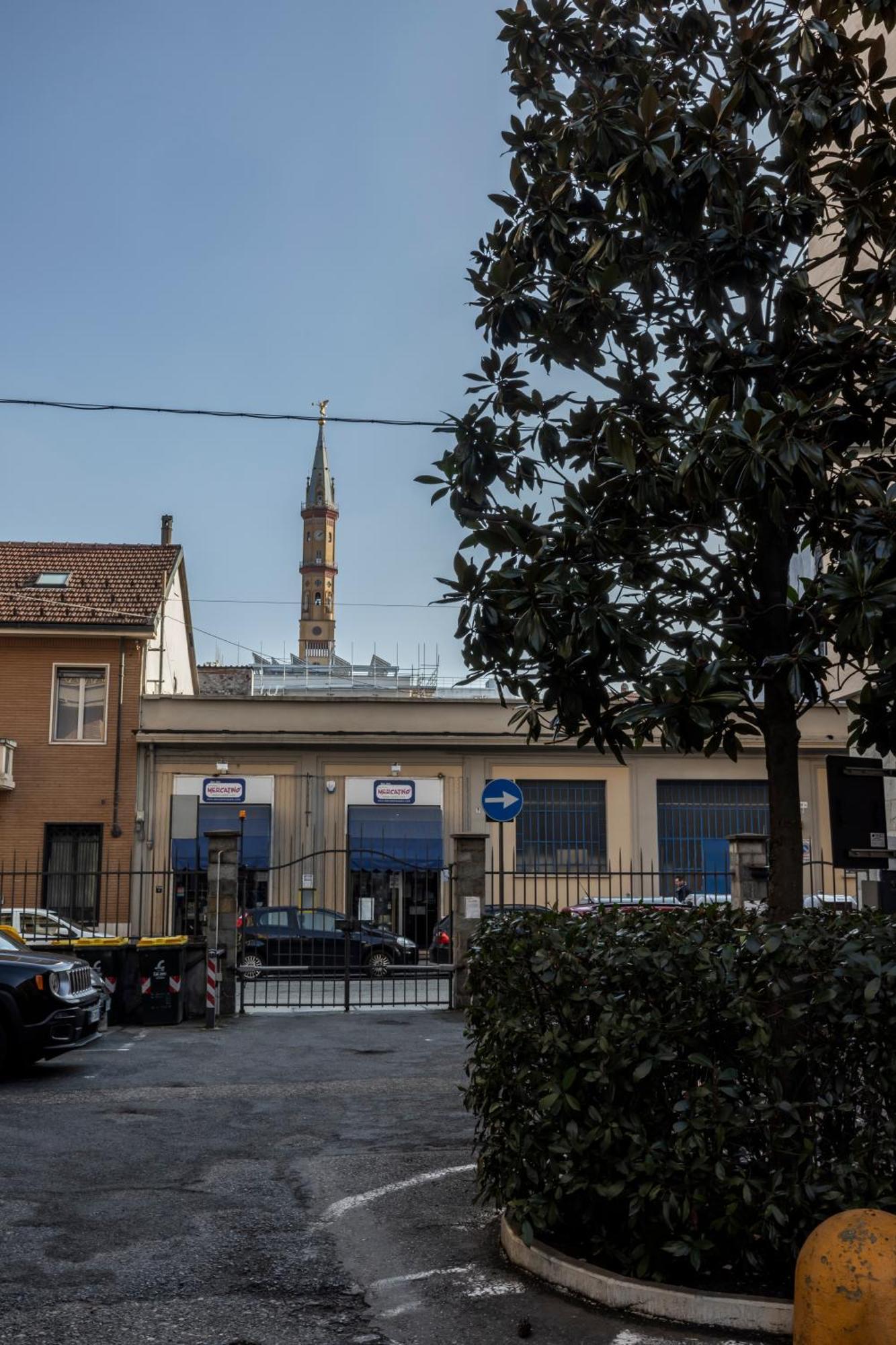 Tra Porta Susa E Piazza Statuto -Cortile Interno- تورينو المظهر الخارجي الصورة